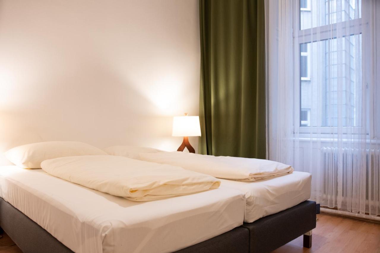Pension Hotel Mariahilf Вена Экстерьер фото